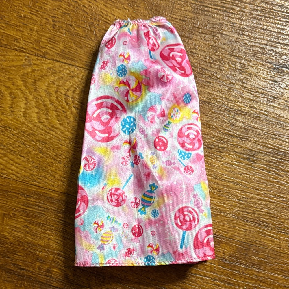 Barbie Dreamtopia Princess Skirt Pink Lollipop Peppermint Candy Print
